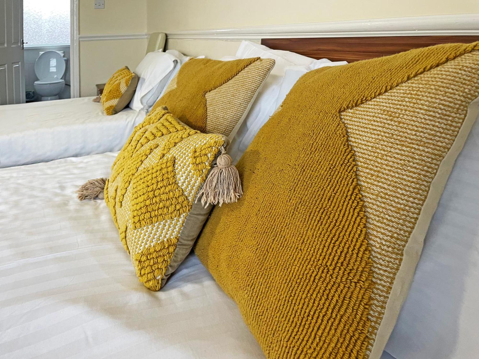 The President Hotel Blackpool Room photo
