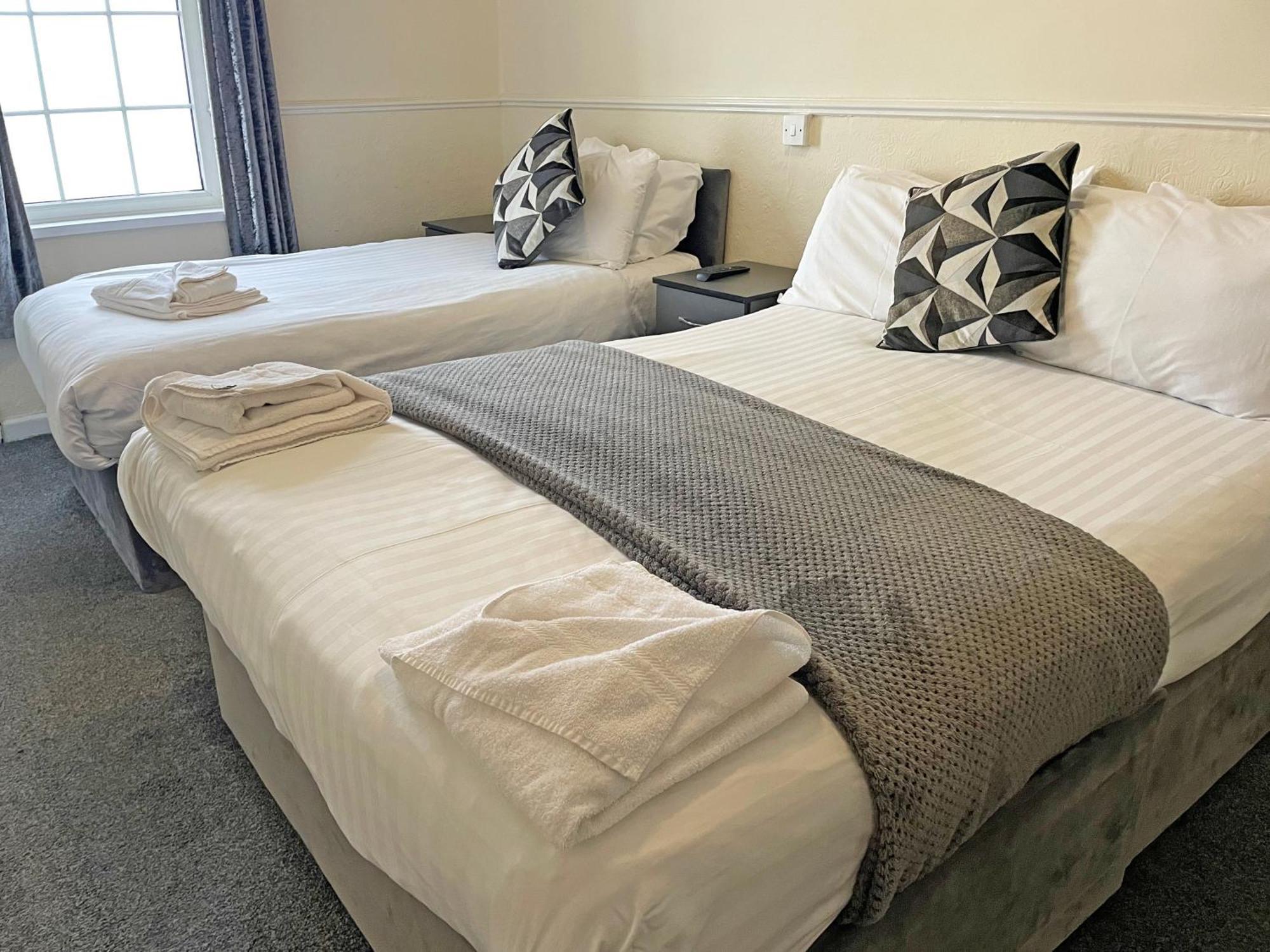 The President Hotel Blackpool Room photo